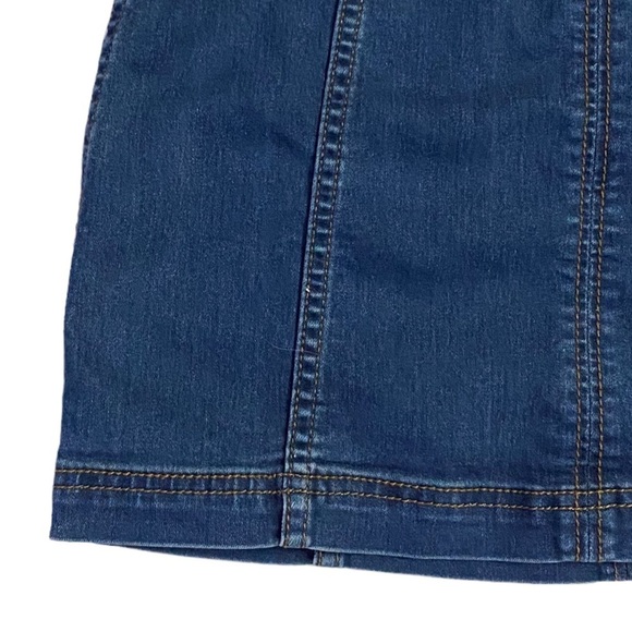 Free People Modern Femme Denim Stretch Mini Skirt Dark Blue Wash A-Line 2 FLAW - Picture 7 of 16